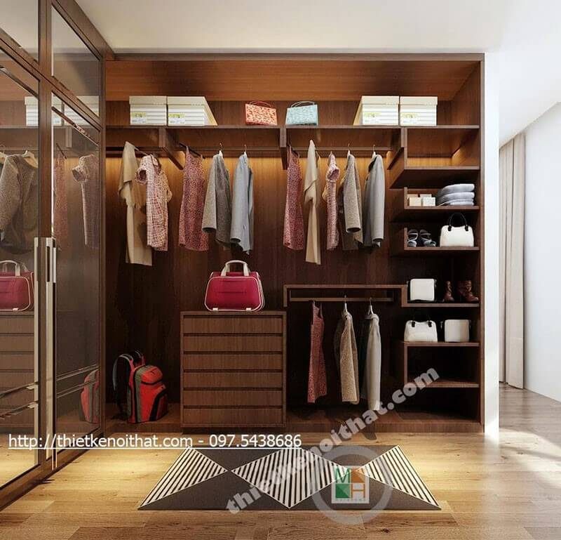 Mẫu kệ tủ treo đồ kết hợp trang trí ấn tượng với thiết kế full trần bằng gỗ công nghiệp trong phòng ngủ